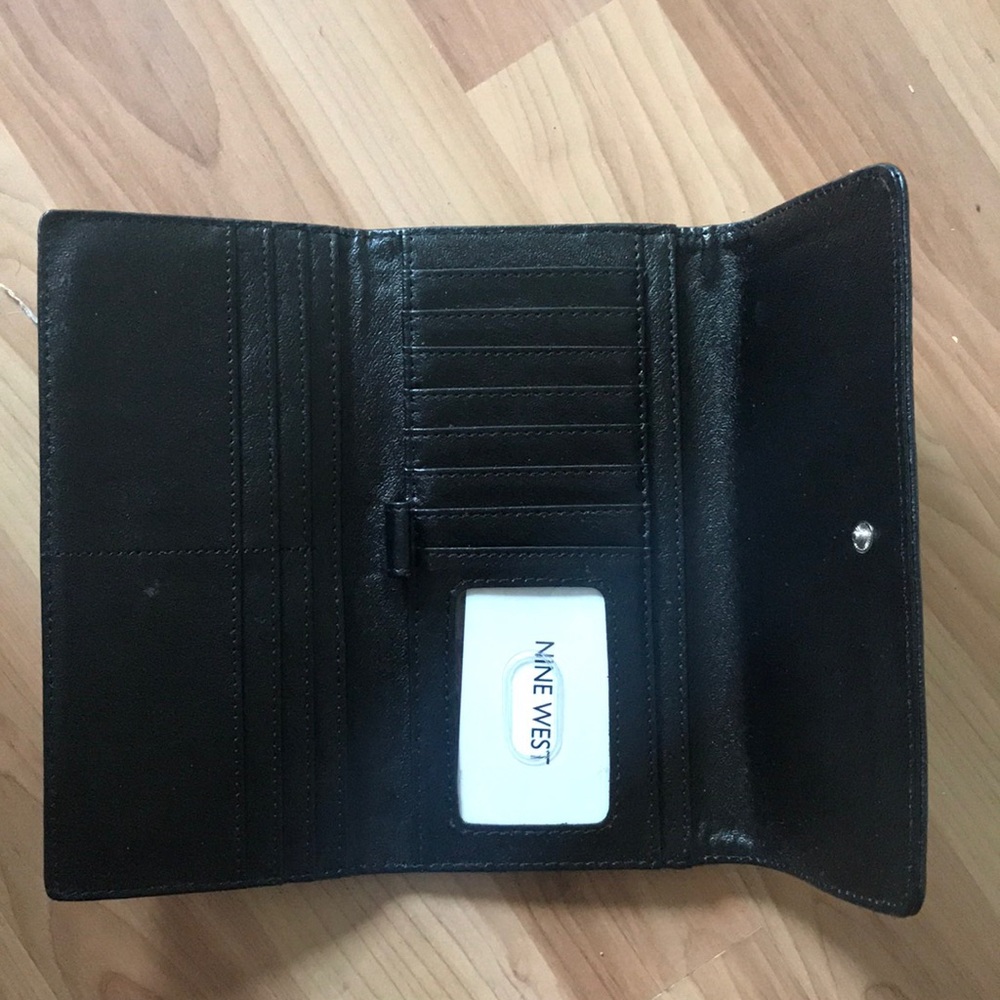 BRAND NEW Nine West Black 3 Fold Wallet